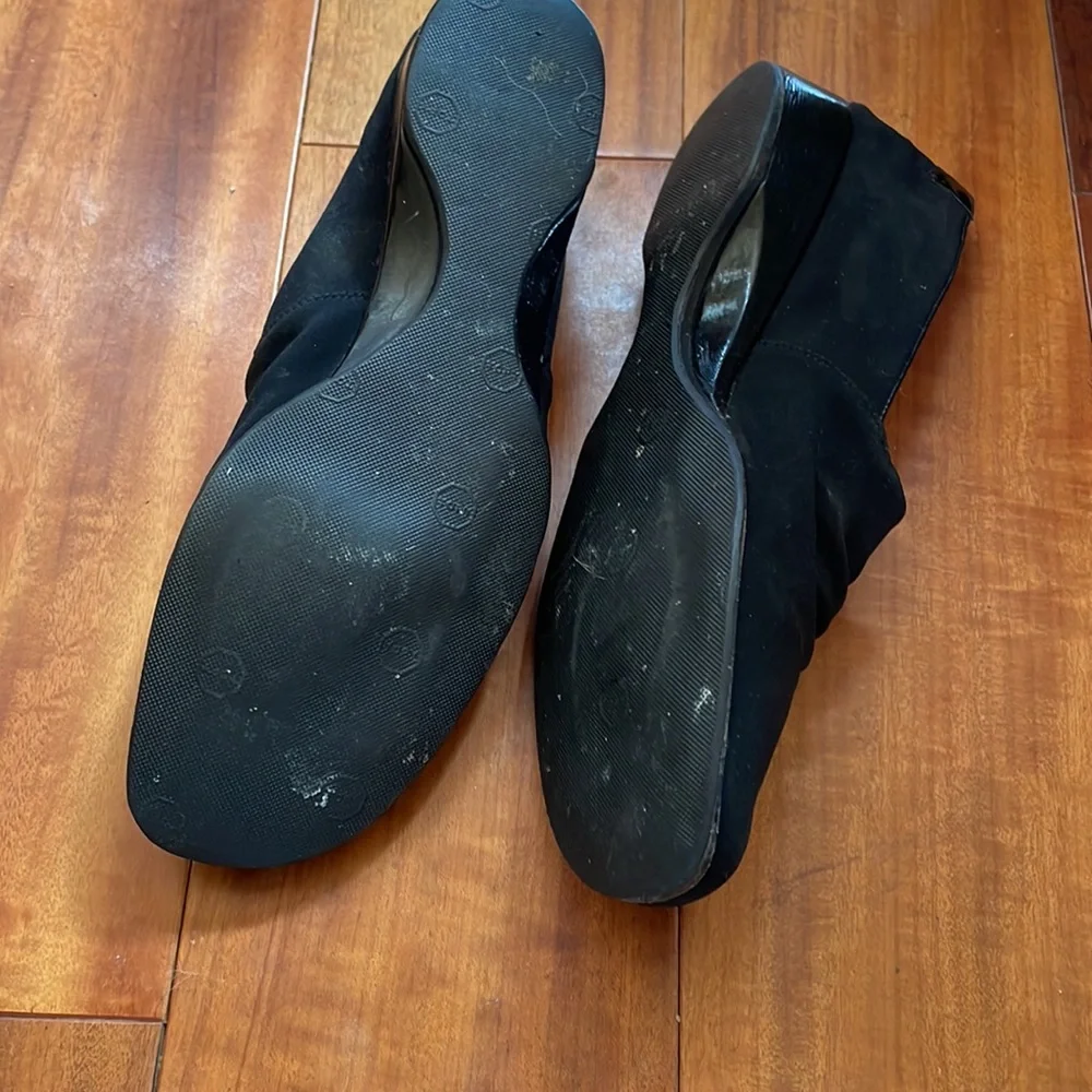 TARYN ROSE BLACK SHOES - Picture 6 of 6